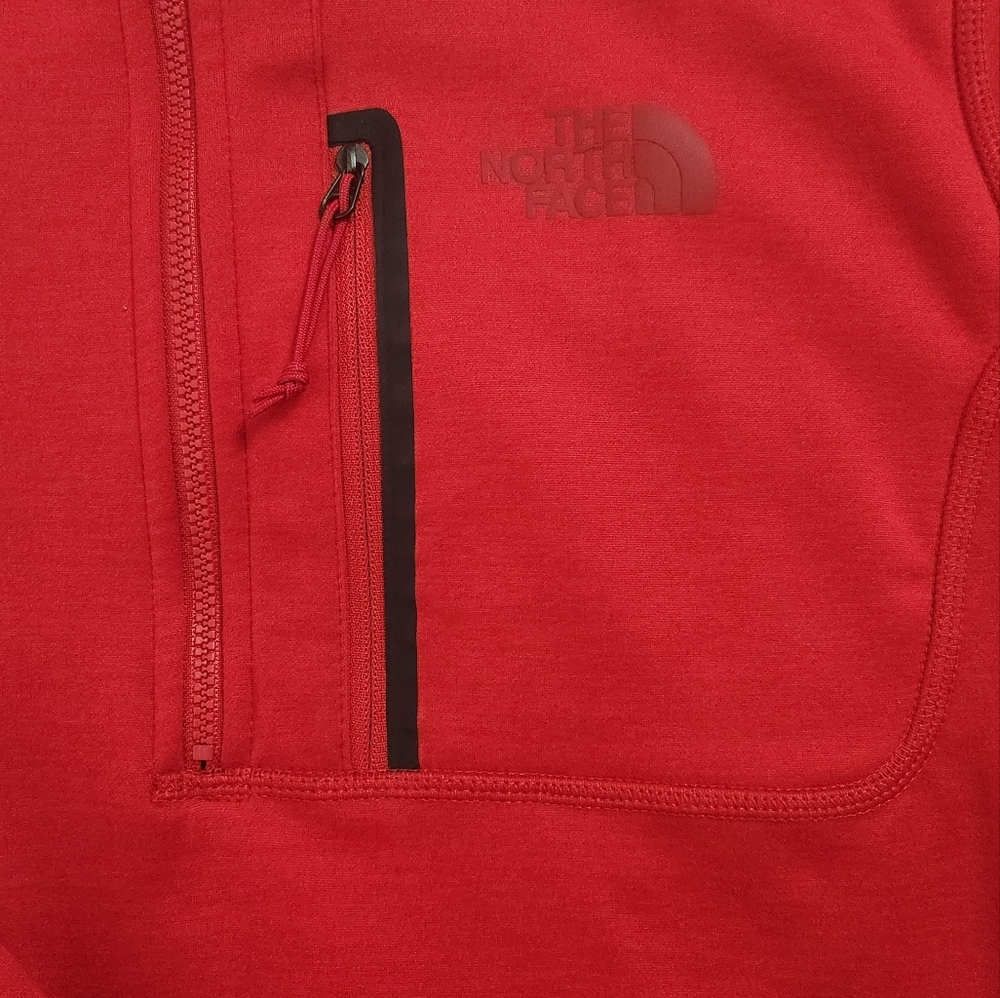 The North Face half zip - Picture 3 of 4